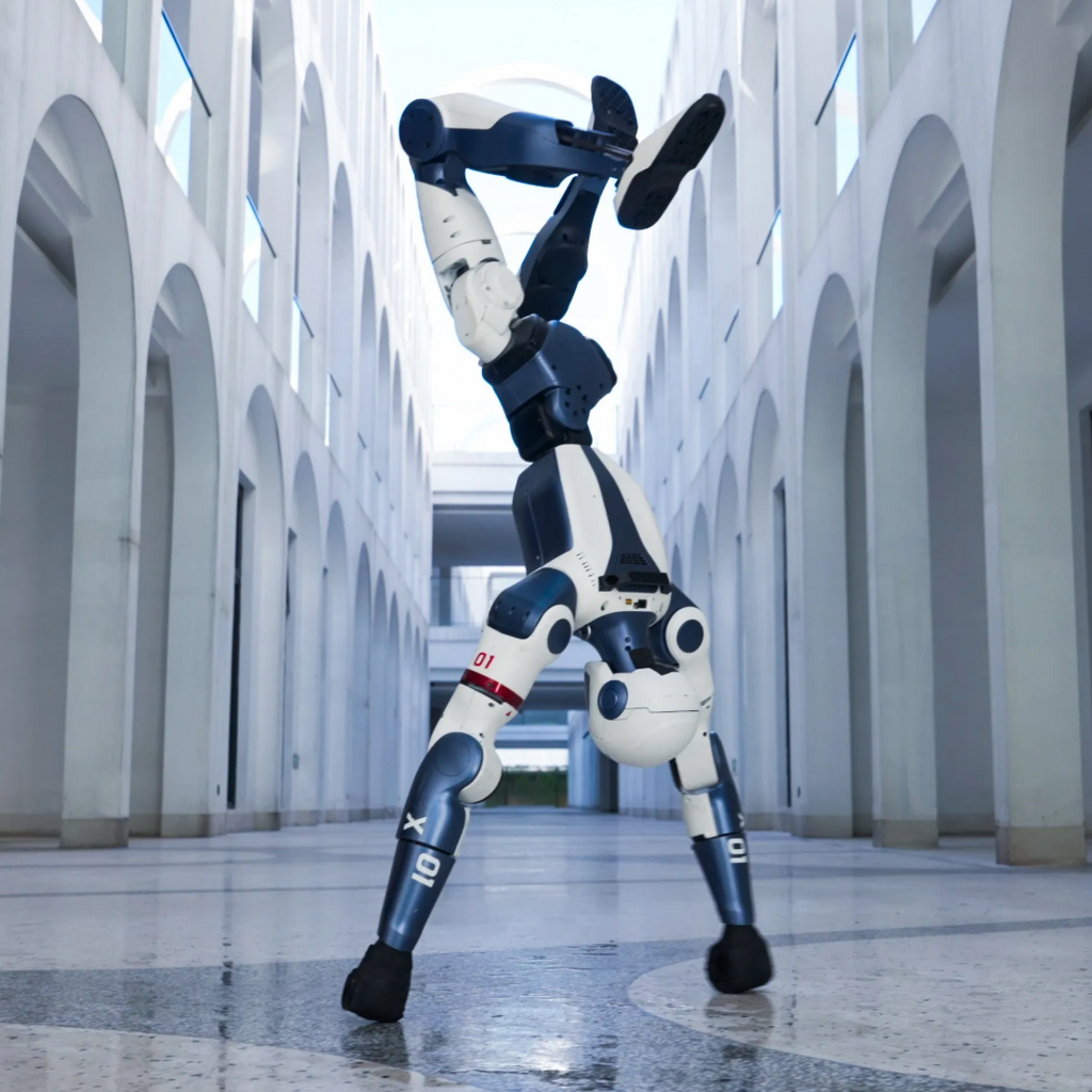 Unitree R1 Humanoid Robot
